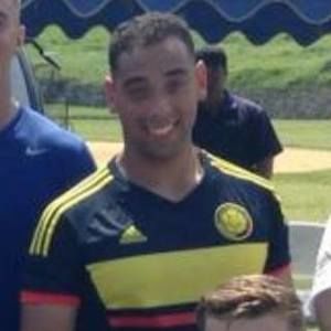 Meet your Posher, Carlos